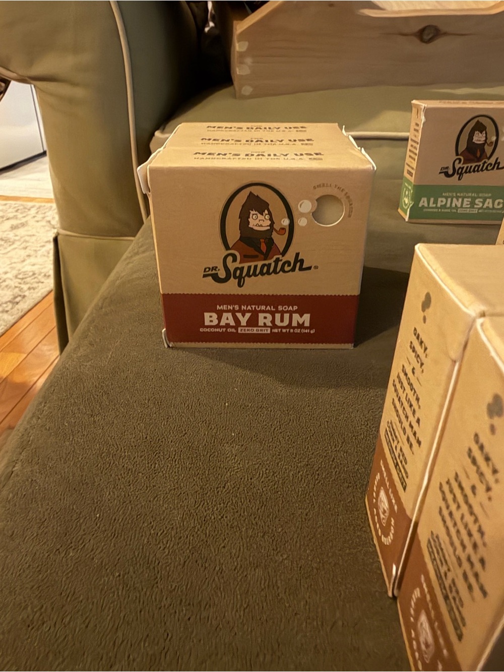 Dr. Squatch Men’s Daily Use Cleanser - 6 scents - Picture 2 of 5